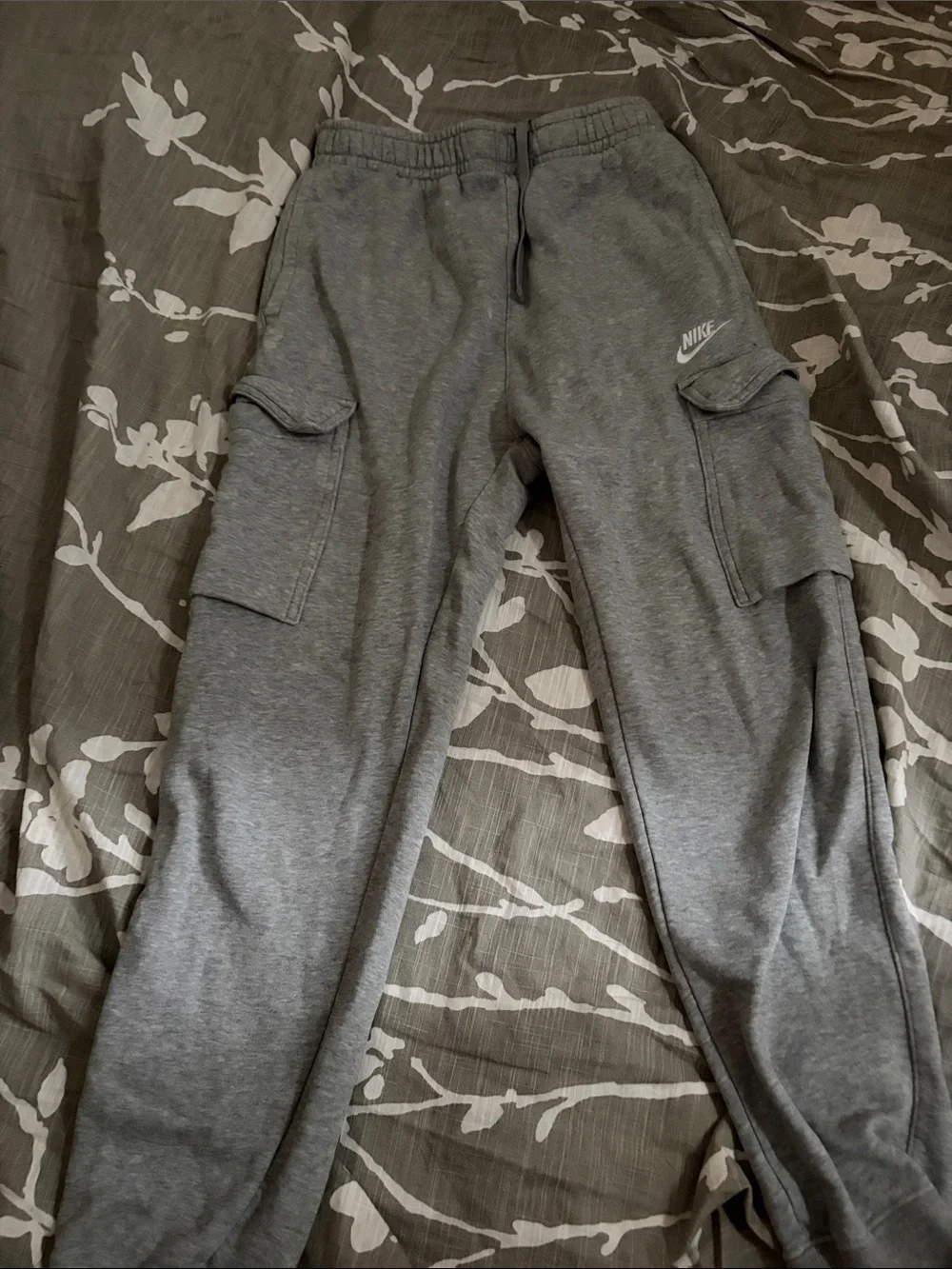 Nike Heather Gray Cargo Sweatpants